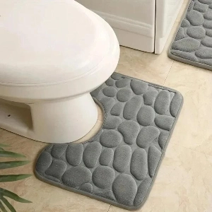 Bathroom Mats Usage in Homes