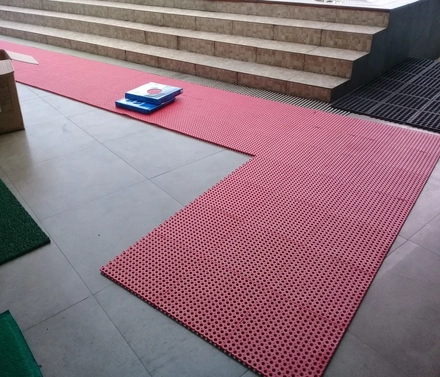Runners & Interlocking Mats